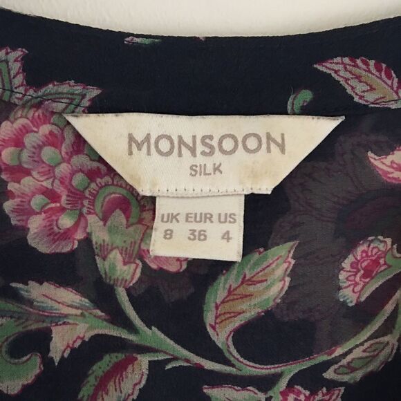 Monsoon sheer silk floral 3/4 sleeve top | Size 4 - Picture 3 of 8